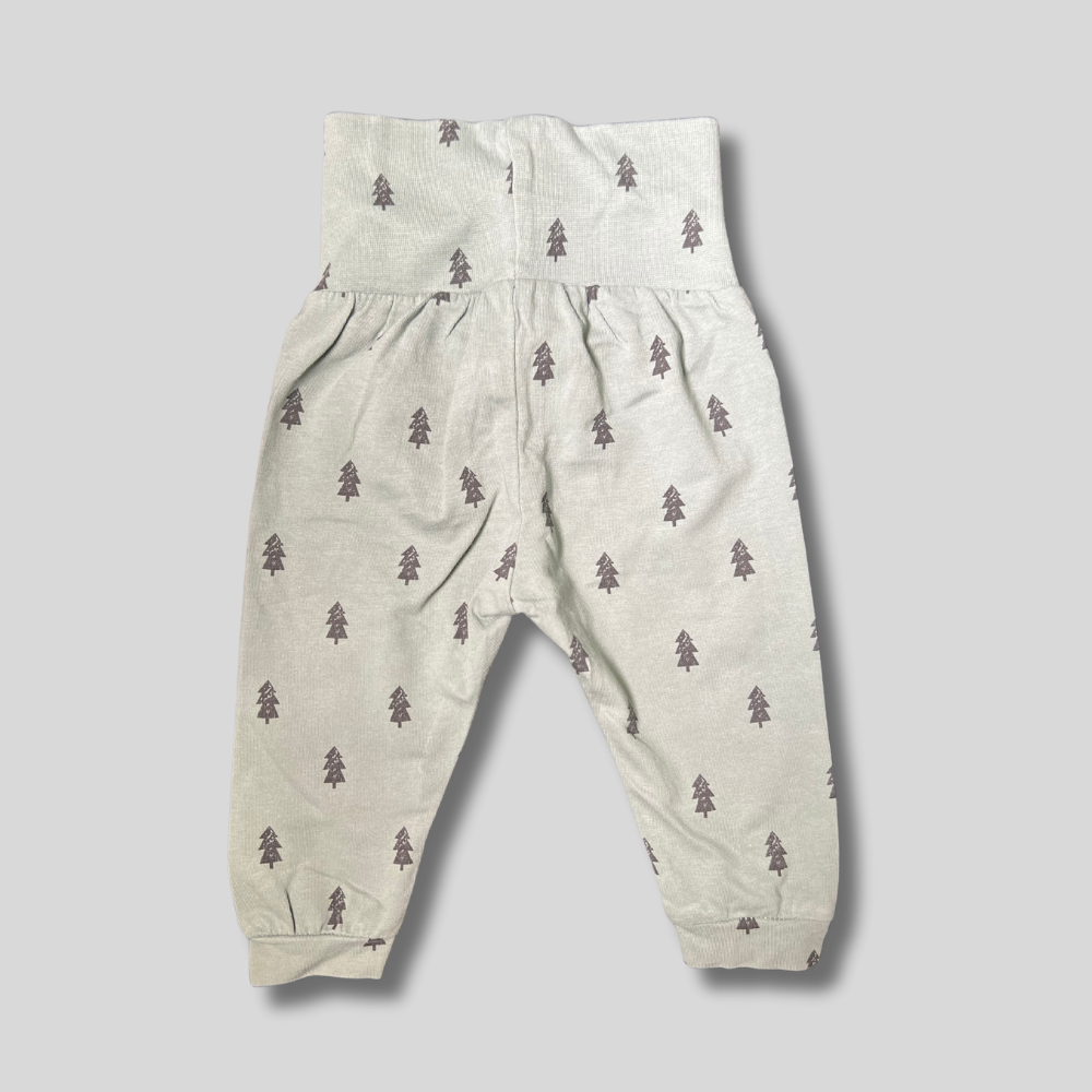 Pantaloni cu braduti