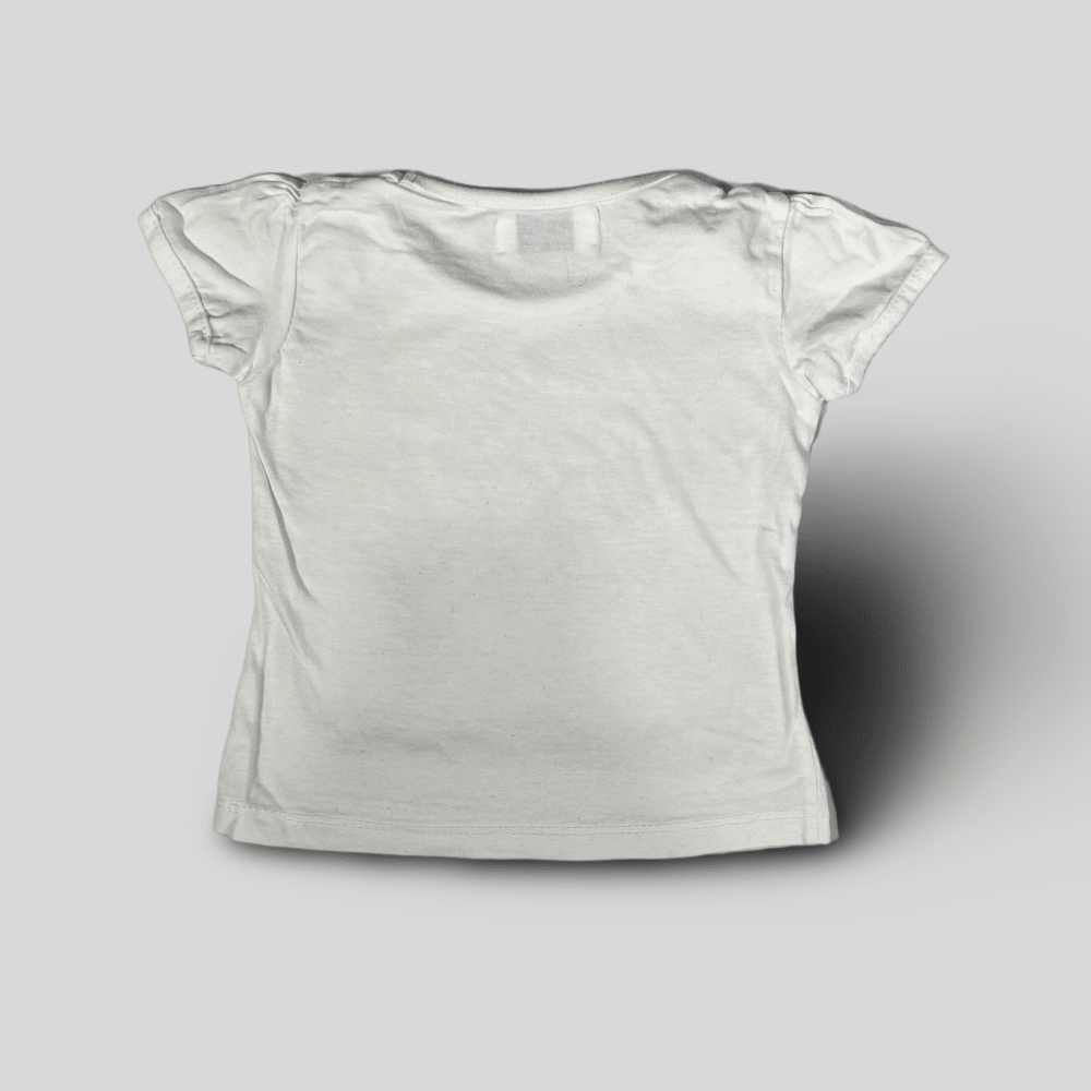 Tricou alb cu scris argintiu