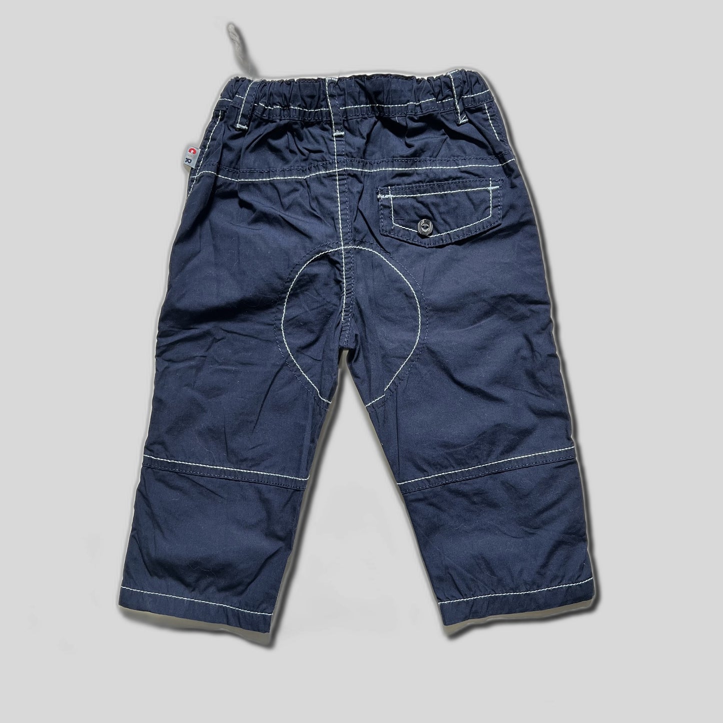 Pantaloni sport cu cusaturi albe