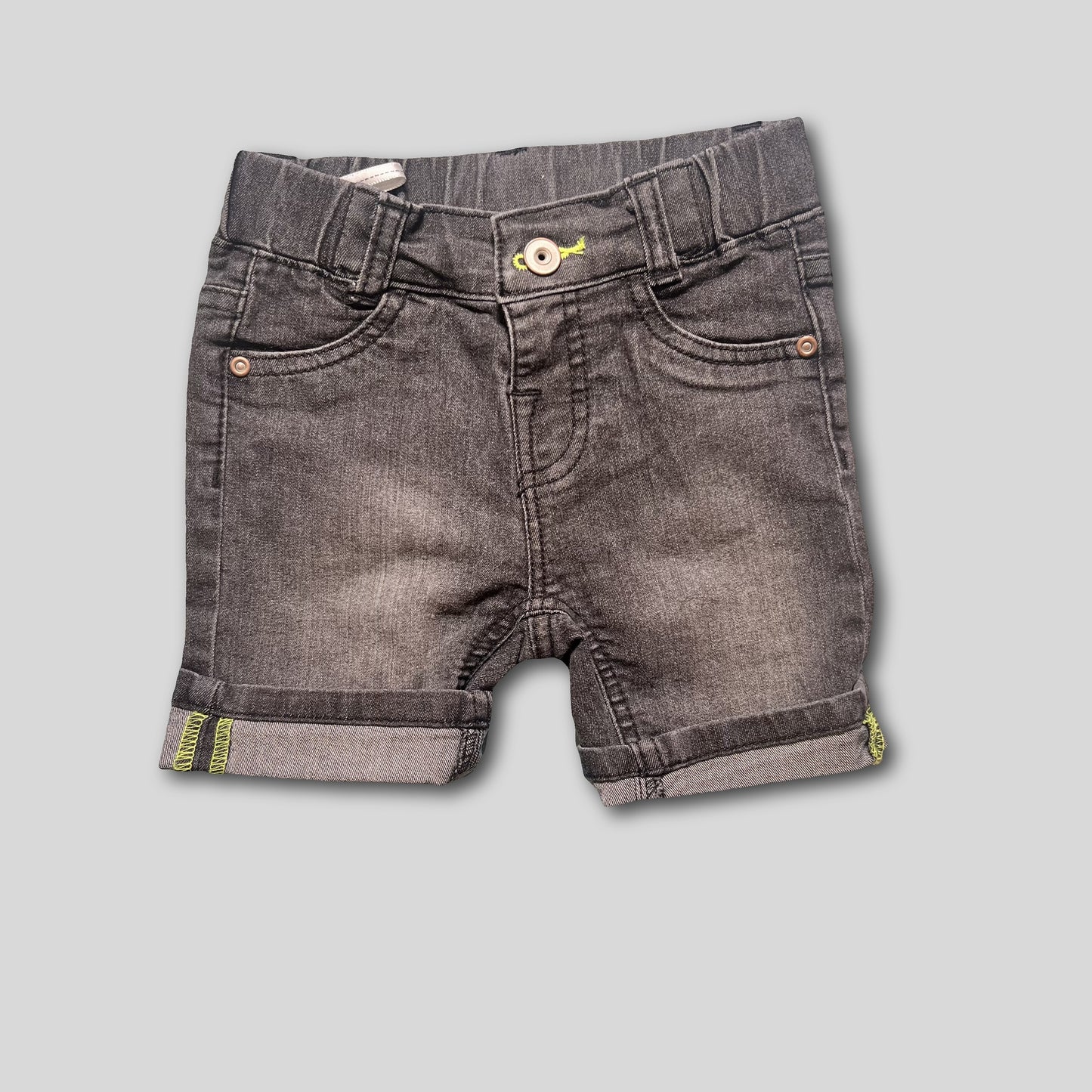 Pantaloni scurti Baieti | Marimea 86 (12-18 luni) Ca Nou