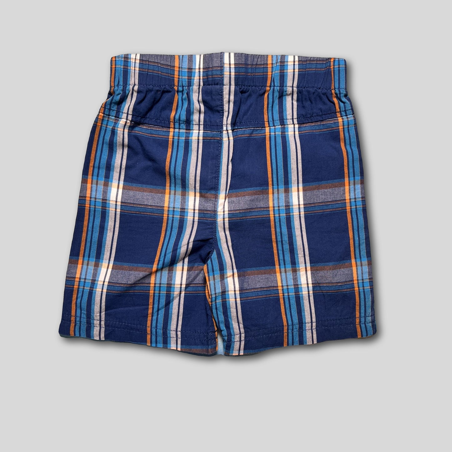Pantaloni scurti in carouri