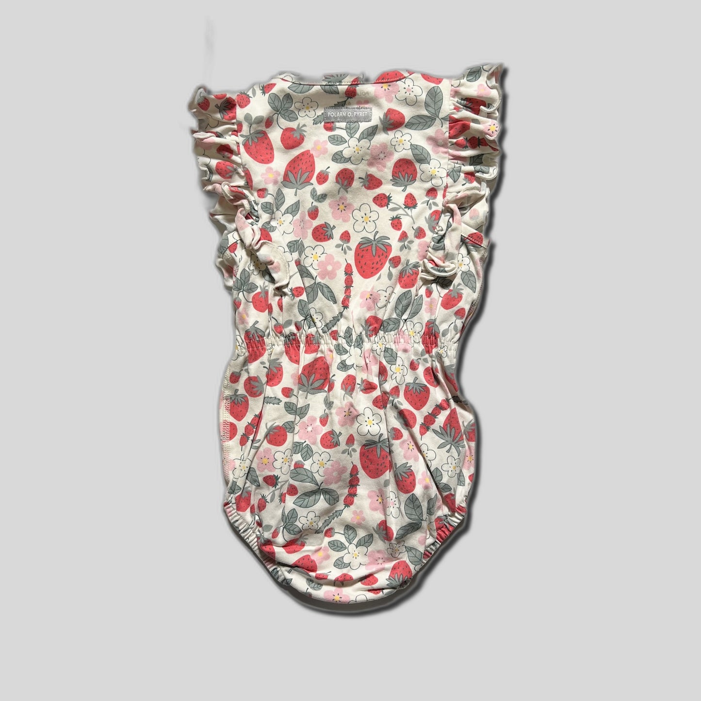Body elegant cu capsuni si volane