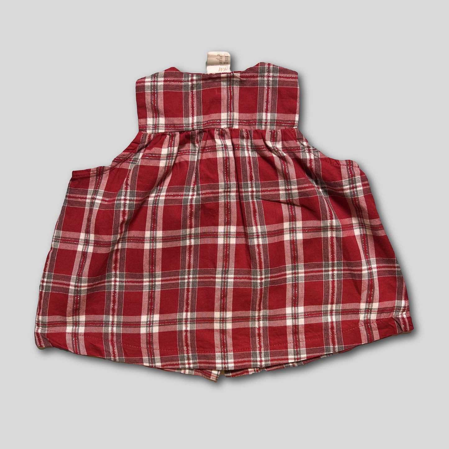 Rochie in carouri cu nasturi