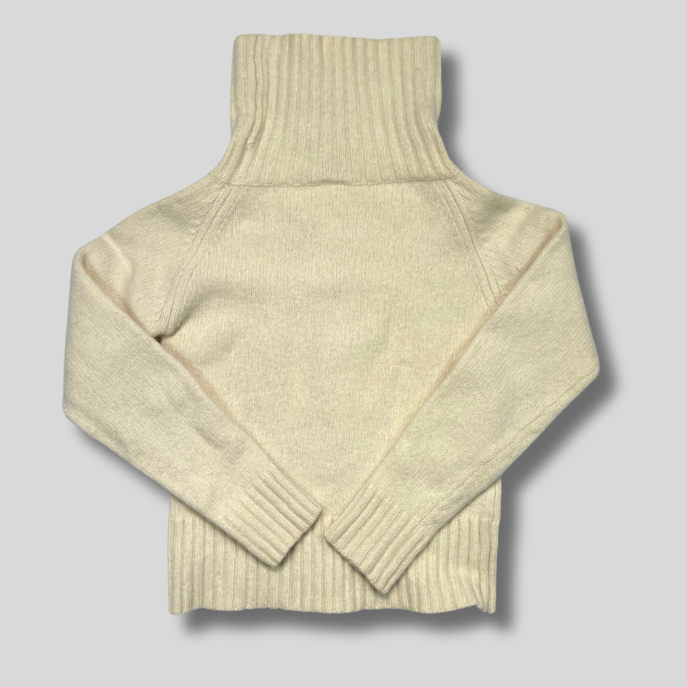 Pulover de lana crem