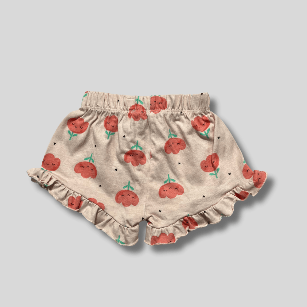 Pantaoni scurti cu flori zambitoare