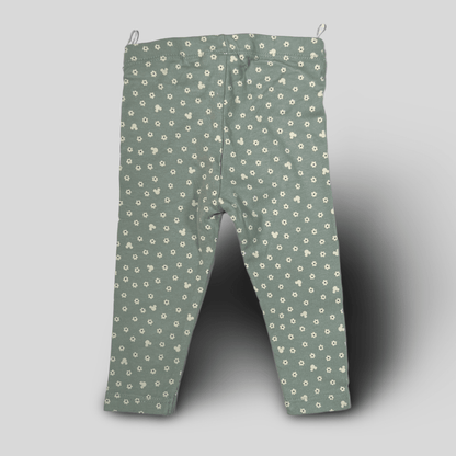 Pantaloni cu floricele si Mickey Mouse