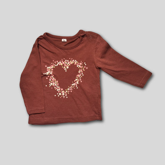 Bluza maro cu inimioara