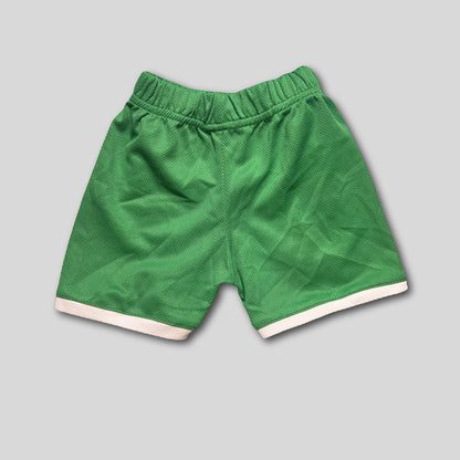 Pantaloni verzi scurti