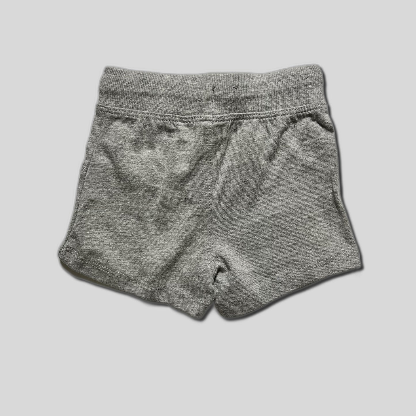 Pantaloni scurti cu snur