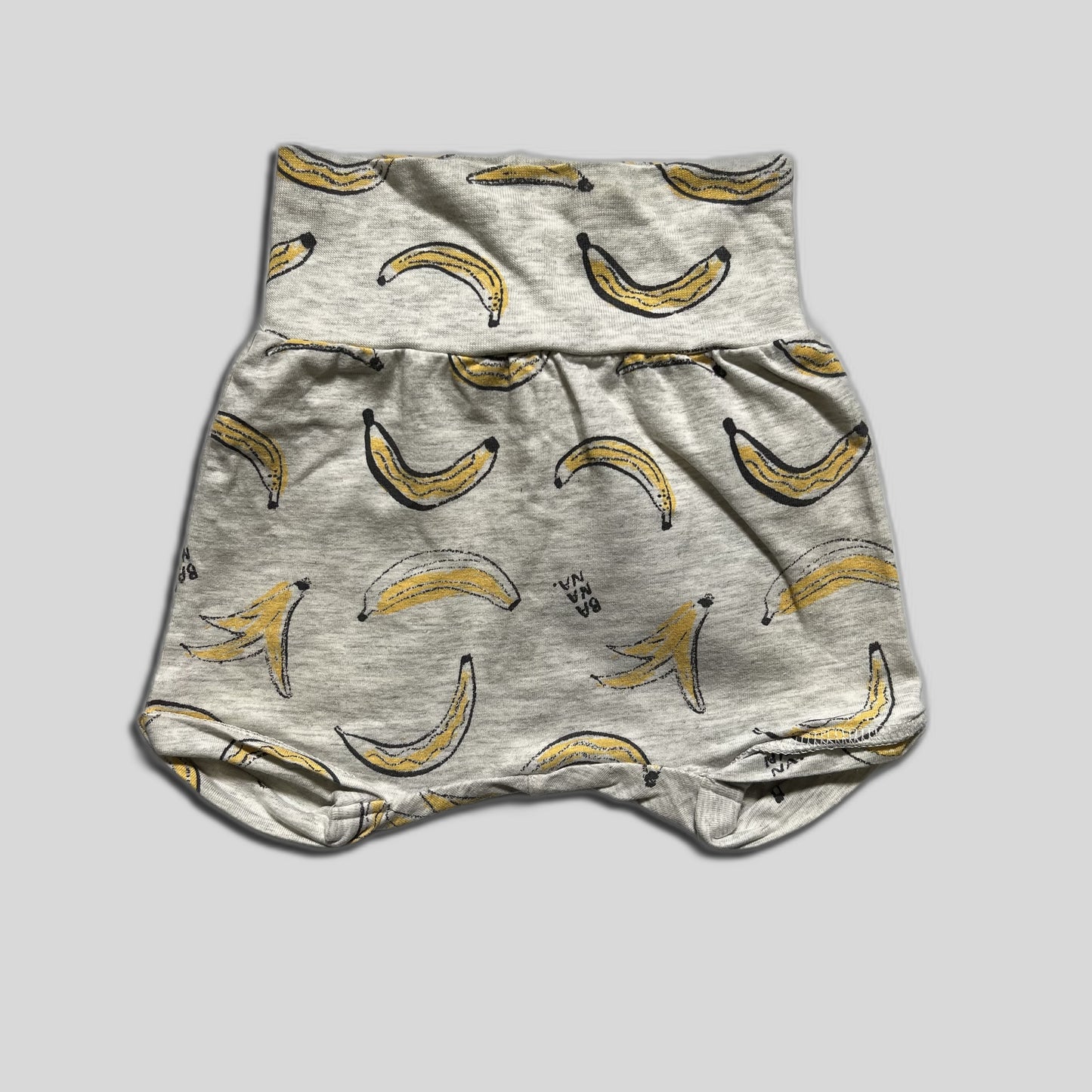 Pantaloni scurti Bebelusi | Marimea 56 (0-1 luni) Ca Nou