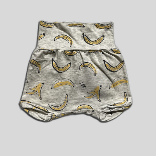 Pantaloni scurti Bebelusi | Marimea 56 (0-1 luni) Ca Nou